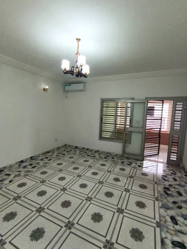 Bel Appartement à petit prix dans une zone résidentielle et sécurisée — photo 5